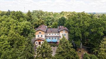 Фотографии Отель Dworek Brodowo Restauracja Hotel Przyjęcia г. Brodowo (Польша) №3 Фото Отель Dworek Brodowo Restauracja Hotel Przyjęcia г. Brodowo 3